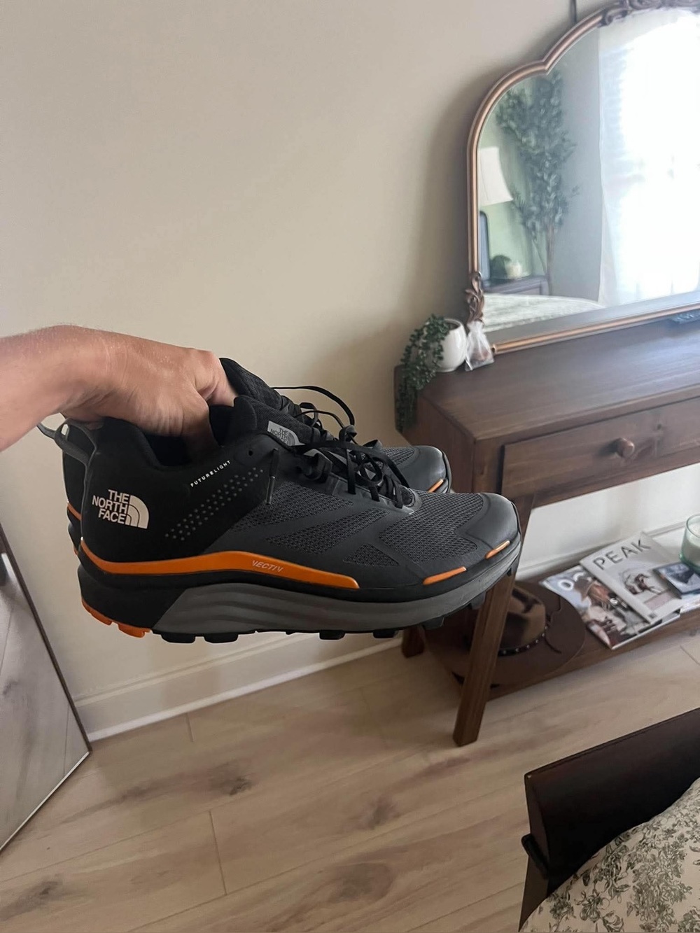 Brand New, The North Face Men's Vectiv Trail Running Shoes - Black, Sz12